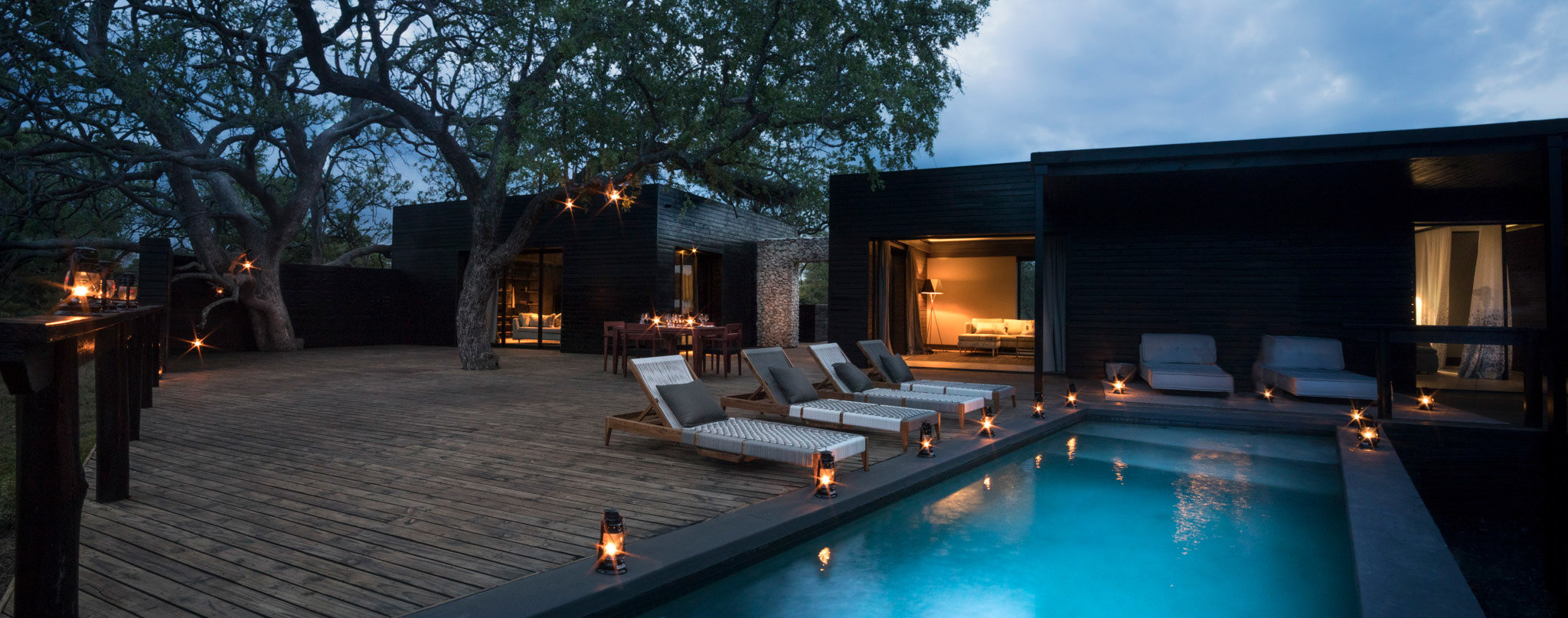 leadwood family suite expansive deck
