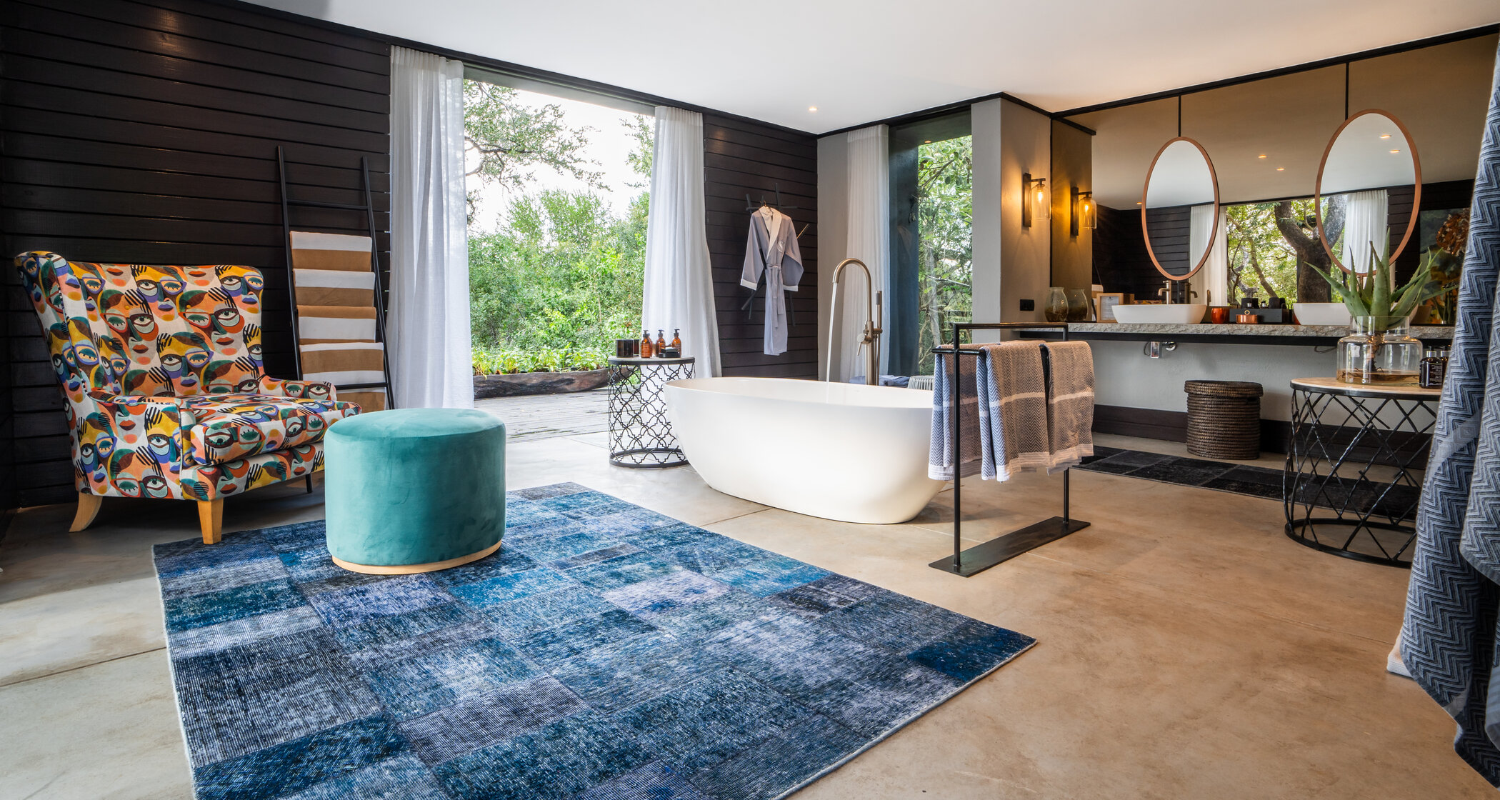 Refreshed bathroom in Silvan Safari's Blue Guarri Suite